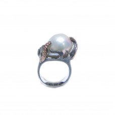 Silver Baroque Pearl Ring