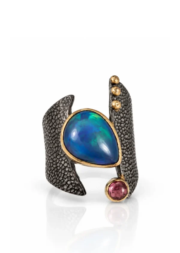 Bohemian Raw Emerald Silver Wire Bangle - Image 2