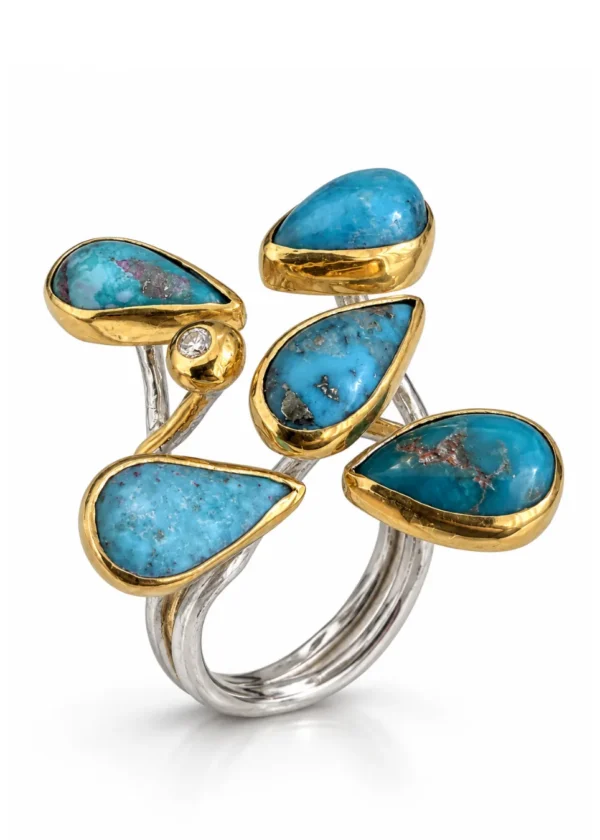 Fiery Carnelian Cabochon Twisted Gold Ring - Image 1
